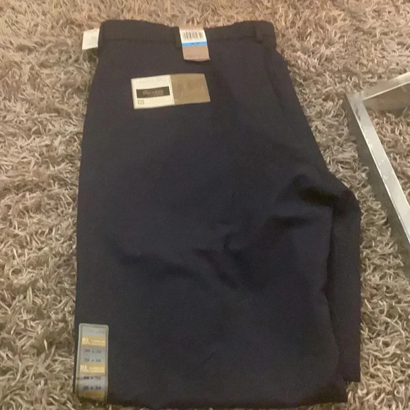 DOCKERS  PRO Style D3 Classic Fit - Picture 4 of 4